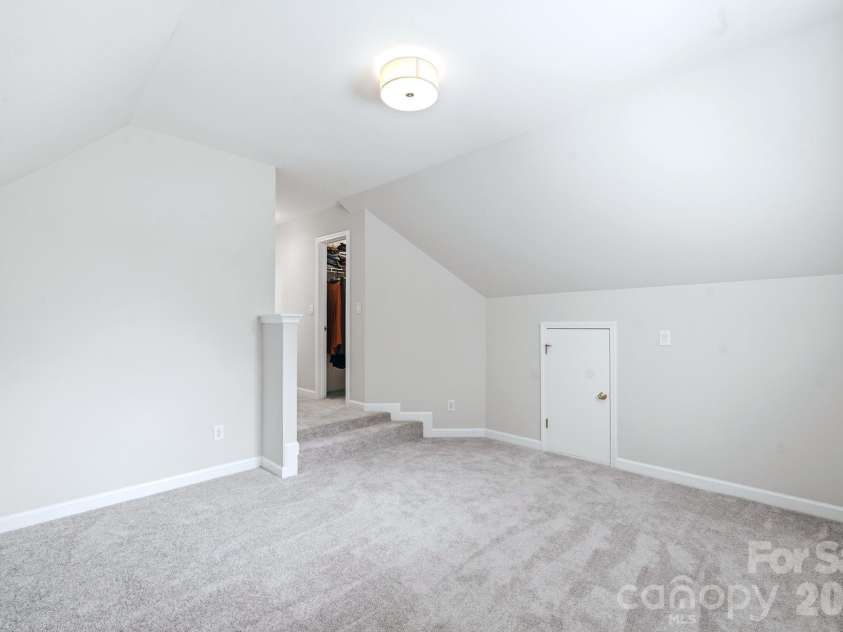 16408 Sutters Run Lane, Huntersville, NC 28078.  MLS# CAR4374635, YatesRealty ID 32092. 