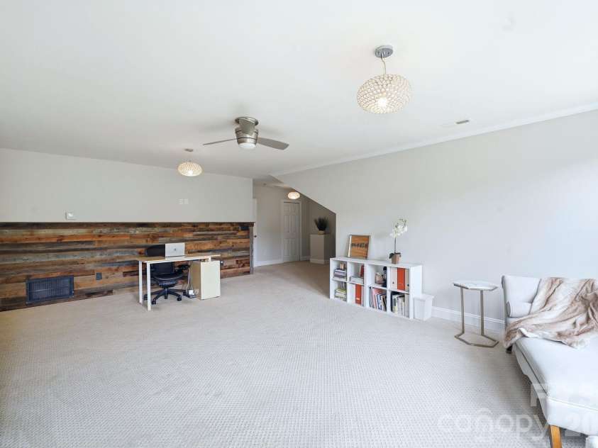 16408 Sutters Run Lane, Huntersville, NC 28078.  MLS# CAR4374635, YatesRealty ID 32092. 