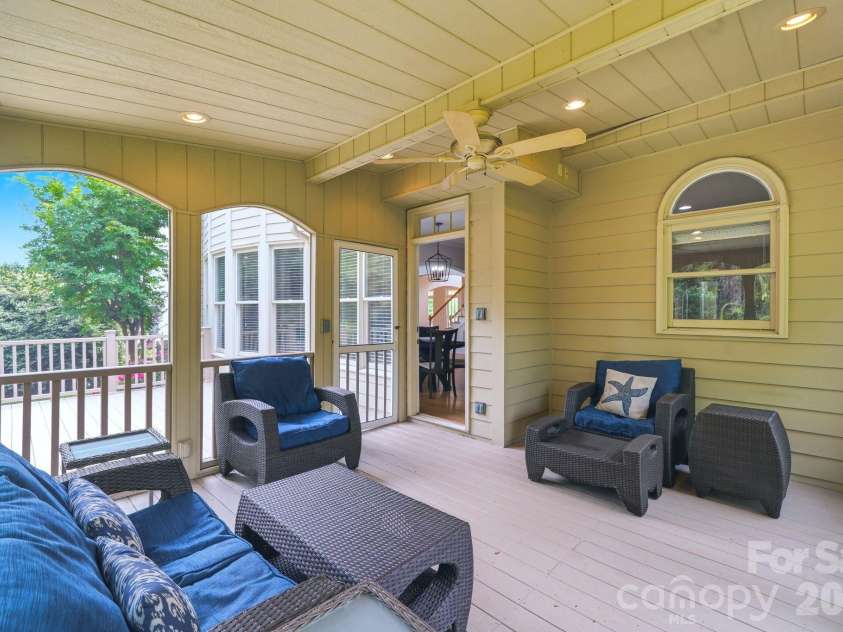 16408 Sutters Run Lane, Huntersville, NC 28078.  MLS# CAR4374635, YatesRealty ID 32092. 