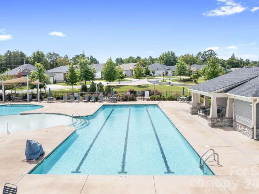 1909 Lotus Lane, Denver, NC 28037.  MLS# CAR4361345, YatesRealty ID 32093. 