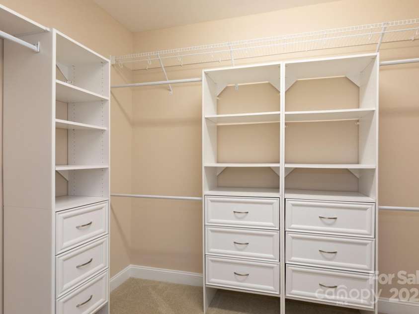 5002 Looking Glass Trail, Denver, NC 28037.  MLS# CAR4309059, YatesRealty ID 32093. 