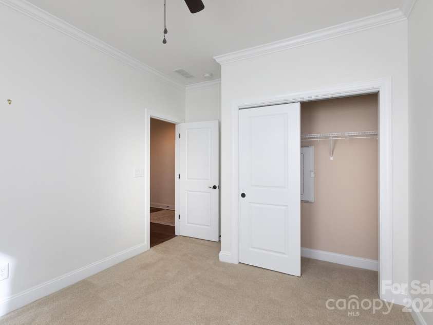 5002 Looking Glass Trail, Denver, NC 28037.  MLS# CAR4309059, YatesRealty ID 32093. 