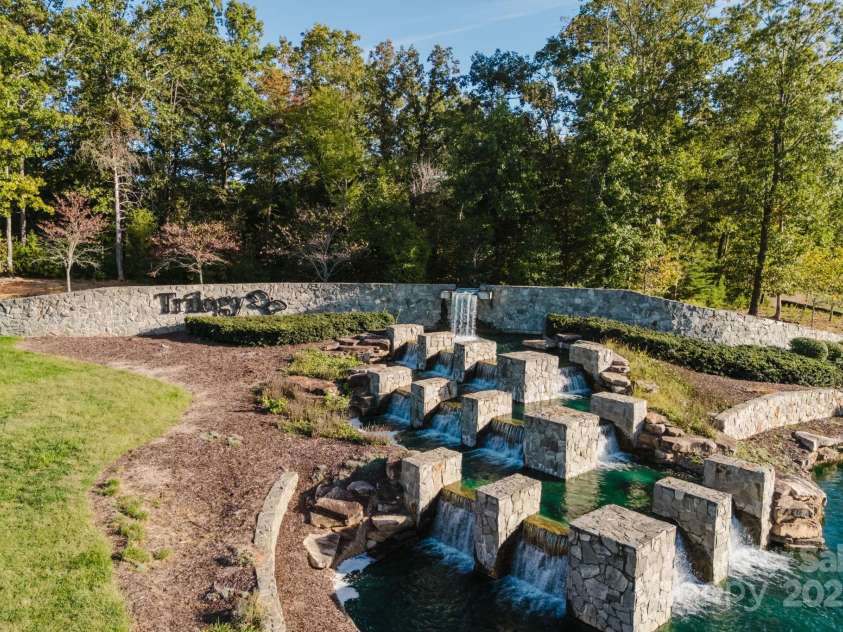 5002 Looking Glass Trail, Denver, NC 28037.  MLS# CAR4309059, YatesRealty ID 32093. 