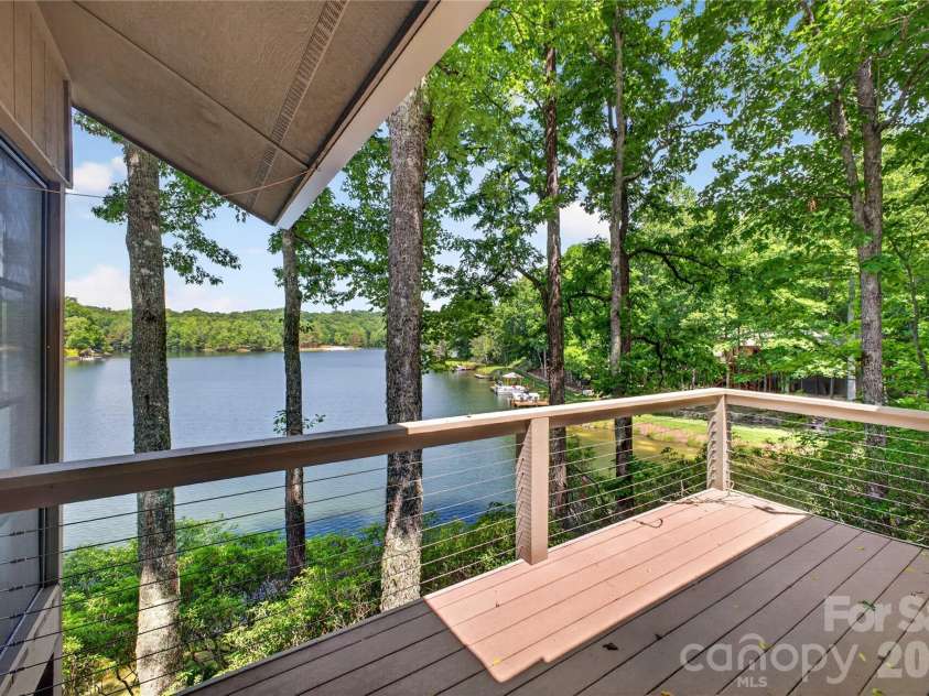 118 Gagama Court, Brevard, NC 28712.  MLS# CAR4369667, YatesRealty ID 32094. Primary bedroom view