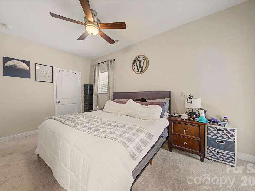 309 James Street, Gastonia, NC 28052.  MLS# CAR4395558, YatesRealty ID 32096. 