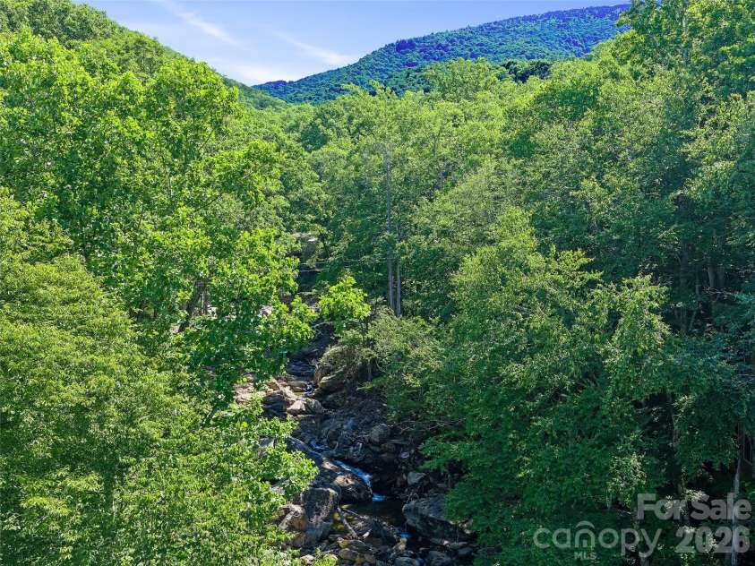 552 Fork Road, Burnsville, NC 28714.  MLS# CAR4395564, YatesRealty ID 32097. 