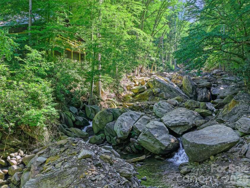 552 Fork Road, Burnsville, NC 28714.  MLS# CAR4395564, YatesRealty ID 32097. Mountain Style Playground 