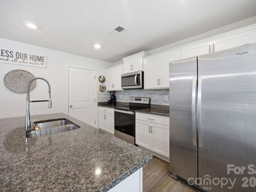 2307 Meadow Stream Drive, Sherrills Ford, NC 28673.  MLS# CAR4389090, YatesRealty ID 32098. 