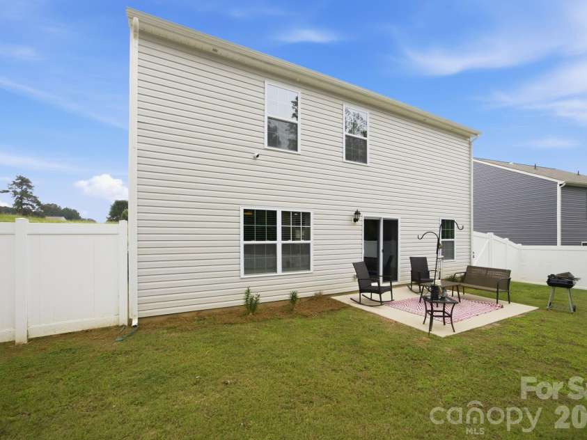 2307 Meadow Stream Drive, Sherrills Ford, NC 28673.  MLS# CAR4389090, YatesRealty ID 32098. 