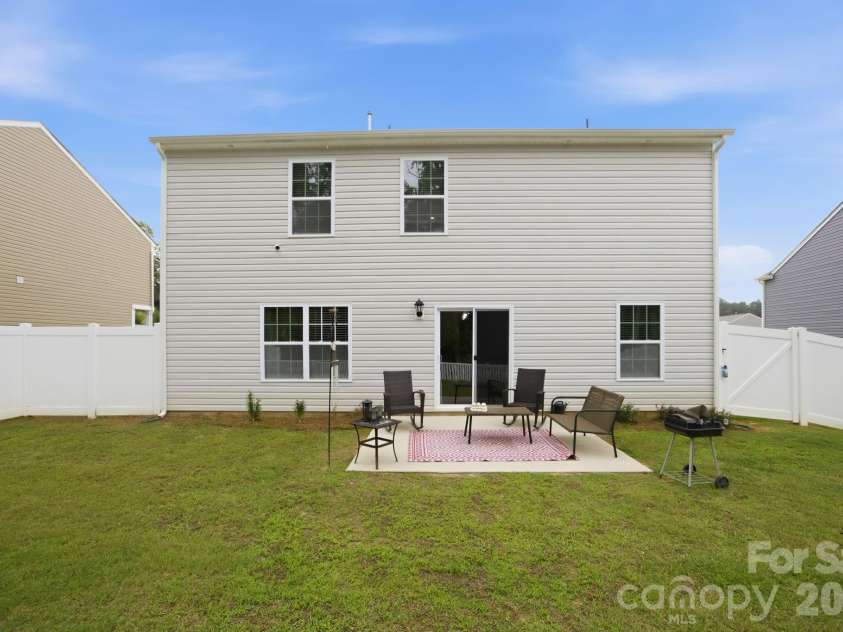 2307 Meadow Stream Drive, Sherrills Ford, NC 28673.  MLS# CAR4389090, YatesRealty ID 32098. 