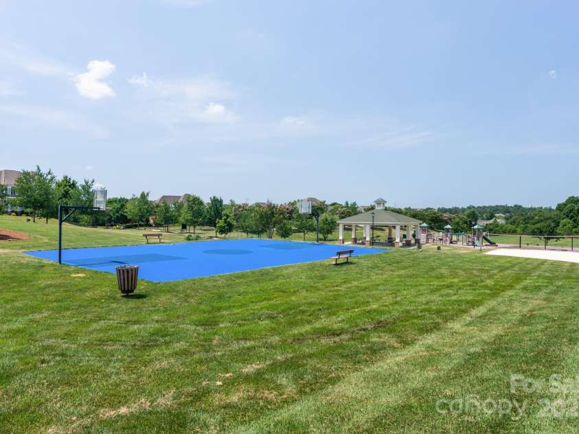 14138 Timbergreen Drive, Huntersville, NC 28078.  MLS# CAR4277542, YatesRealty ID 32099. Amenities