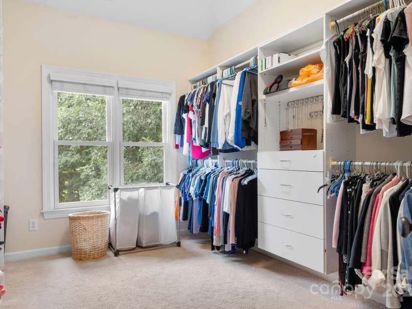 14138 Timbergreen Drive, Huntersville, NC 28078.  MLS# CAR4277542, YatesRealty ID 32099. Enormous walk in closet in addition to two others.