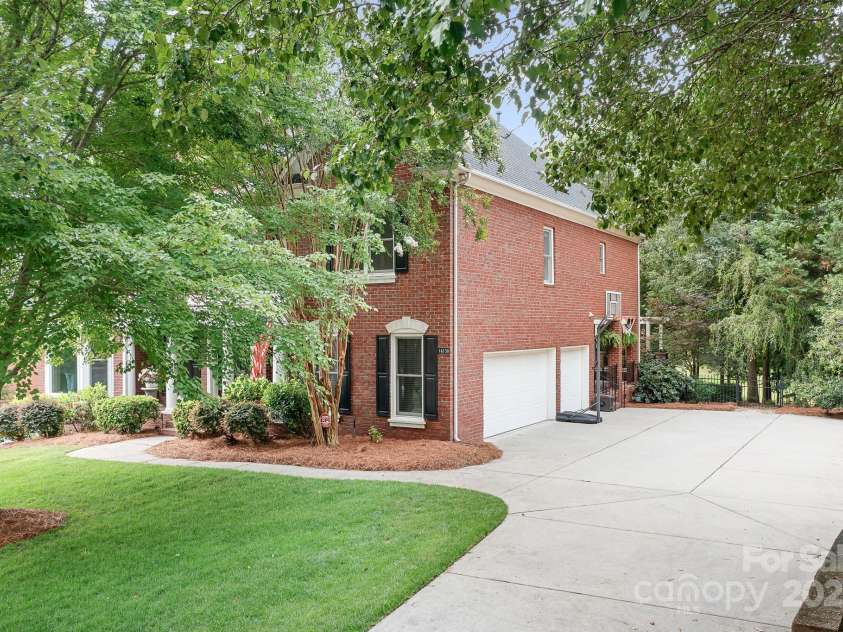 14138 Timbergreen Drive, Huntersville, NC 28078.  MLS# CAR4277542, YatesRealty ID 32099. Extended Drive and 3 car garage