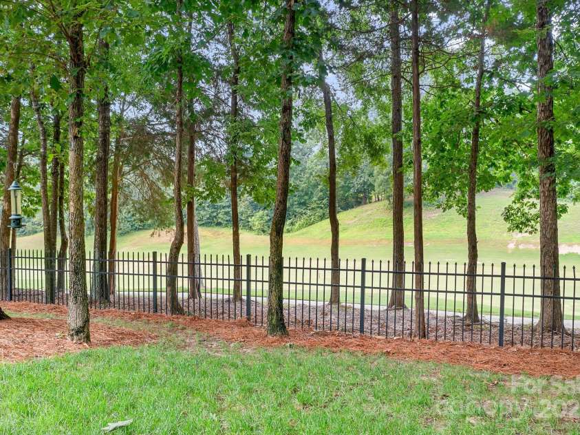 14138 Timbergreen Drive, Huntersville, NC 28078.  MLS# CAR4277542, YatesRealty ID 32099. Golf course view