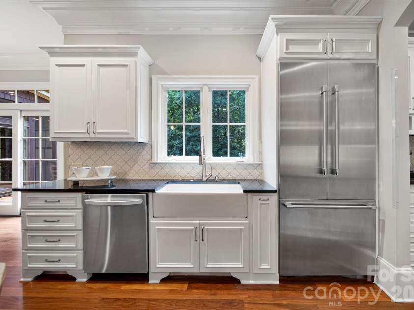 1616 Lookout Circle, Waxhaw, NC 28173.  MLS# CAR4386194, YatesRealty ID 32099. 