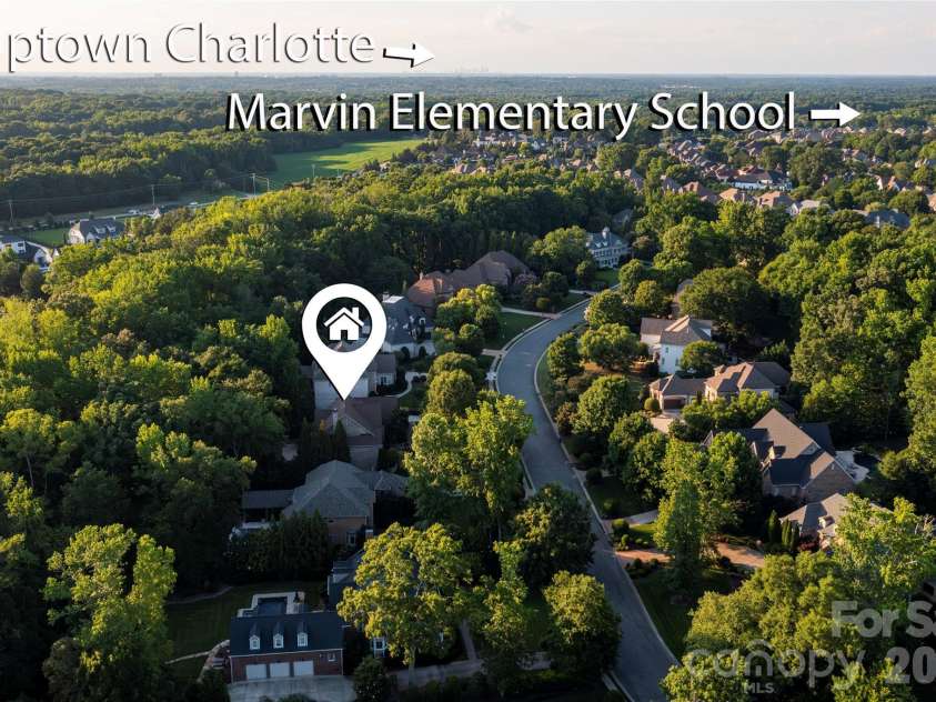 1616 Lookout Circle, Waxhaw, NC 28173.  MLS# CAR4386194, YatesRealty ID 32099. 