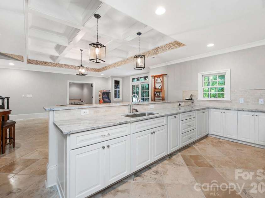 1616 Lookout Circle, Waxhaw, NC 28173.  MLS# CAR4386194, YatesRealty ID 32099. Basement