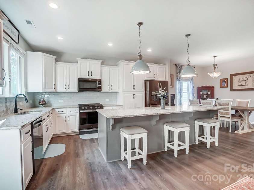 25622 Seagull Drive, Lancaster, SC 29720.  MLS# CAR4197306, YatesRealty ID 3210. Kitchen