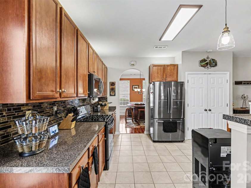 652 Winding Branch Road, Rock Hill, SC 29732.  MLS# CAR4394771, YatesRealty ID 32100. 