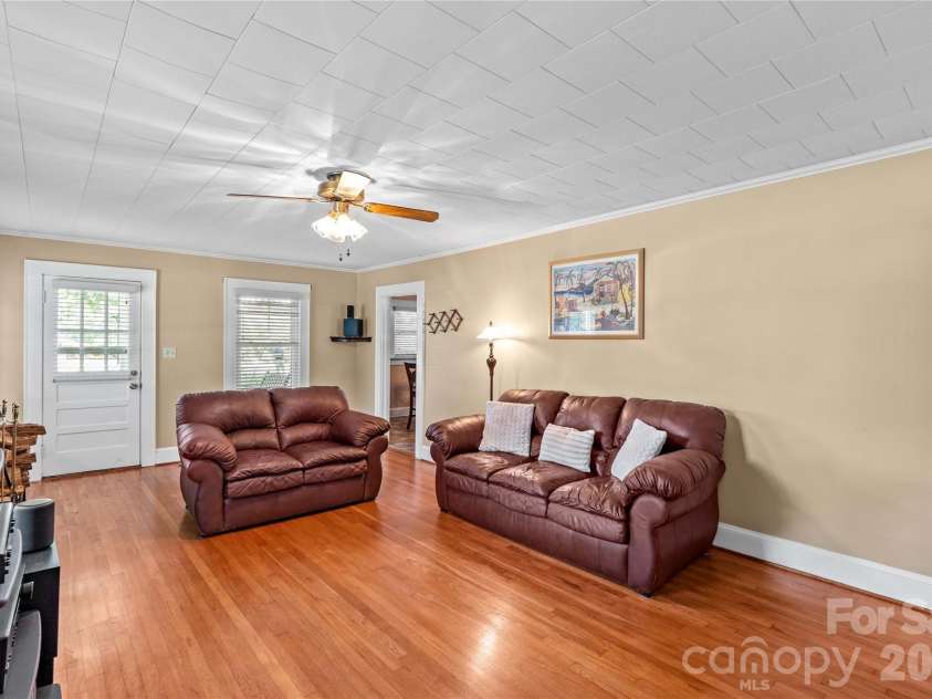 167 Rinehardt Road, Mooresville, NC 28115.  MLS# CAR4389996, YatesRealty ID 32101. 