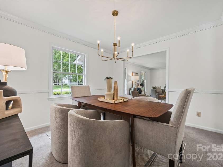 6511 Windyrush Road, Charlotte, NC 28226.  MLS# CAR4289424, YatesRealty ID 32102. 