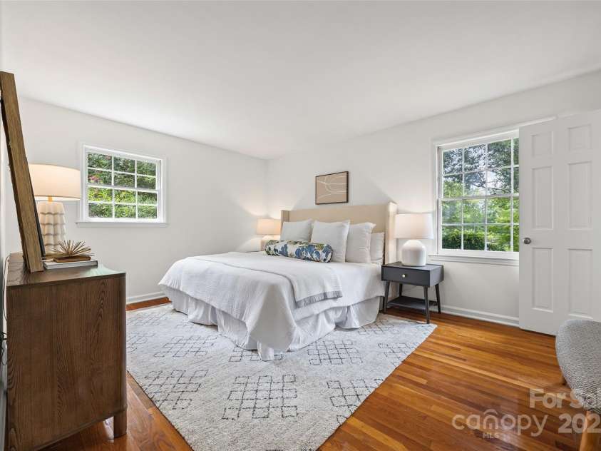 6511 Windyrush Road, Charlotte, NC 28226.  MLS# CAR4289424, YatesRealty ID 32102. 