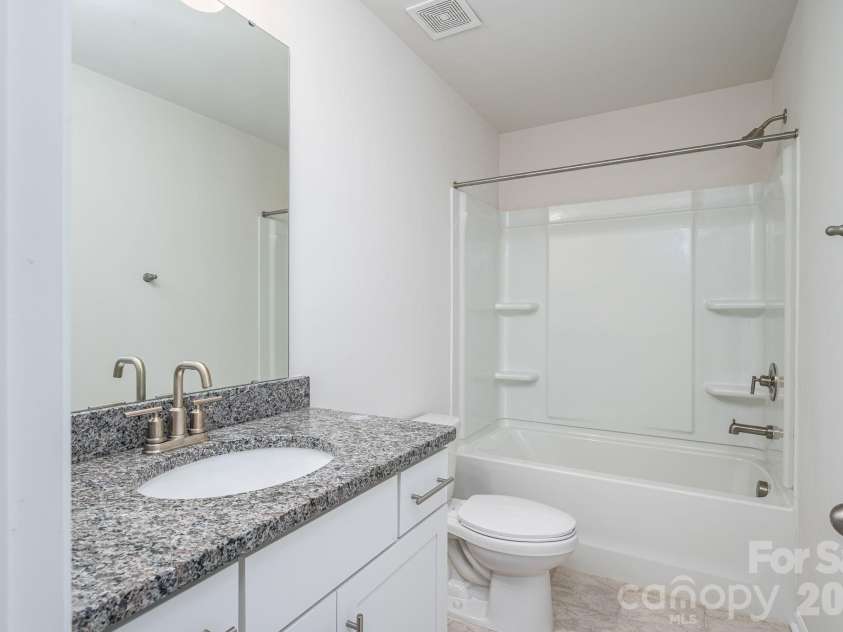 5145 Silver Creek Lane, Denver, NC 28037.  MLS# CAR4389127, YatesRealty ID 32103. 