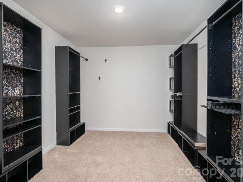 5145 Silver Creek Lane, Denver, NC 28037.  MLS# CAR4389127, YatesRealty ID 32103. 