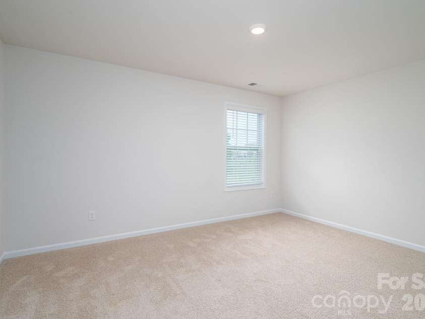 5145 Silver Creek Lane, Denver, NC 28037.  MLS# CAR4389127, YatesRealty ID 32103. 