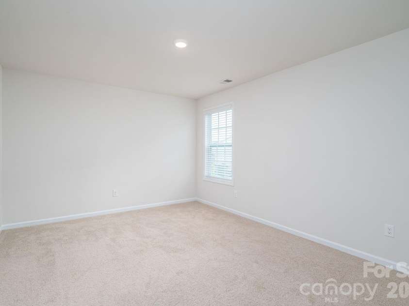 5145 Silver Creek Lane, Denver, NC 28037.  MLS# CAR4389127, YatesRealty ID 32103. 
