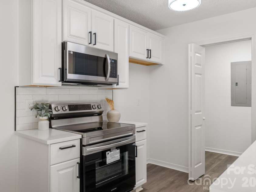 364 Masters Drive, Rock Hill, SC 29732.  MLS# CAR4395193, YatesRealty ID 32106. 