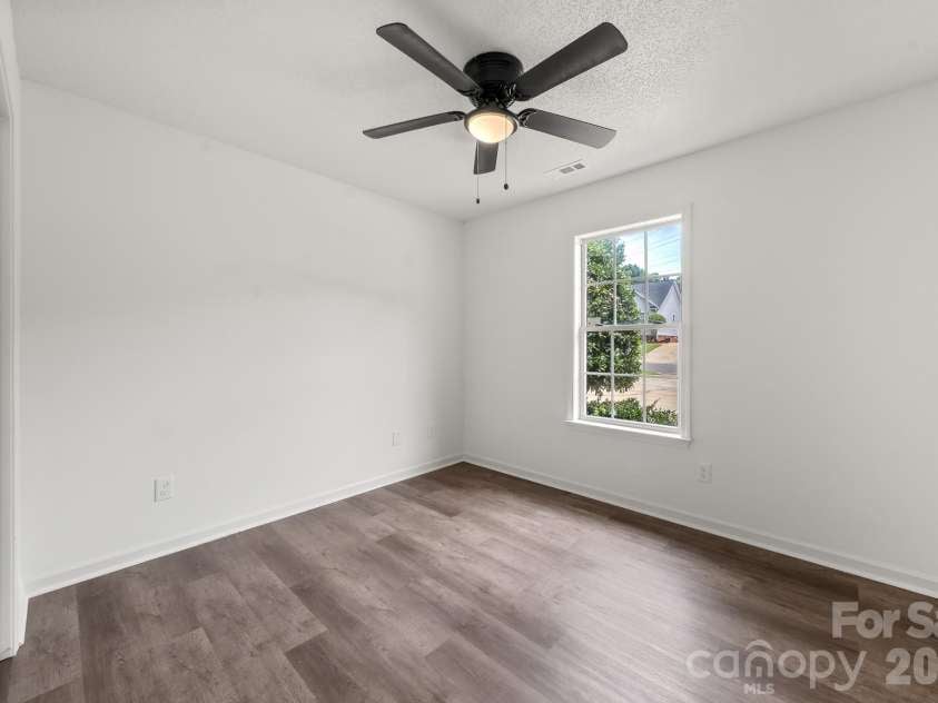 364 Masters Drive, Rock Hill, SC 29732.  MLS# CAR4395193, YatesRealty ID 32106. 