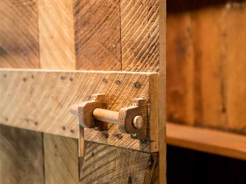 65 Woodfern Drive, Maggie Valley, NC 28751.  MLS# CAR4271866, YatesRealty ID 32107. 