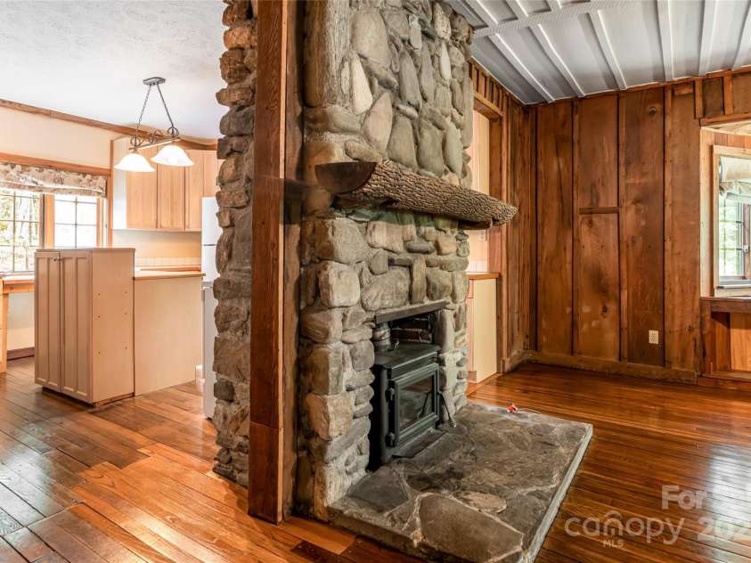 65 Woodfern Drive, Maggie Valley, NC 28751.  MLS# CAR4271866, YatesRealty ID 32107. 