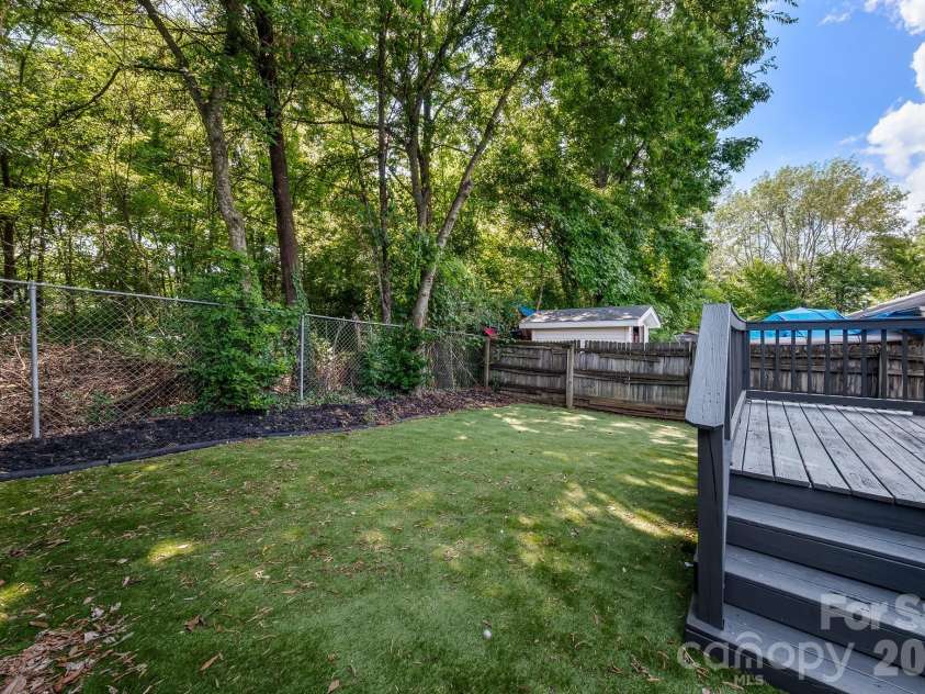 1089 Cherry Meadow Lane, Rock Hill, SC 29732.  MLS# CAR4392176, YatesRealty ID 32109. 