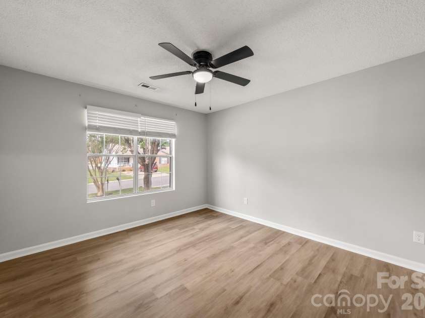 1089 Cherry Meadow Lane, Rock Hill, SC 29732.  MLS# CAR4392176, YatesRealty ID 32109. Guest Bedroom