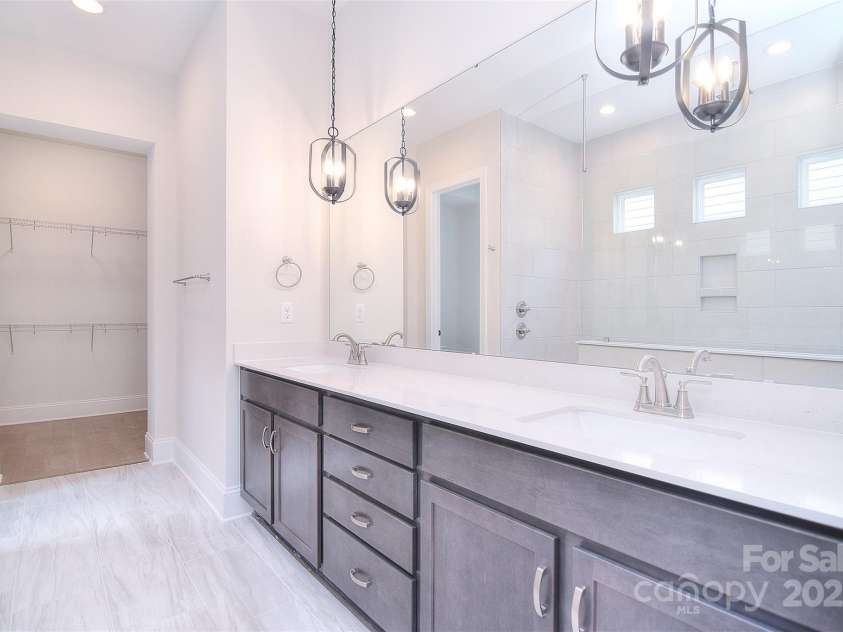 1374 Cedardale Lane, Denver, NC 28037.  MLS# CAR4209027, YatesRealty ID 32109. Primary Bathroom