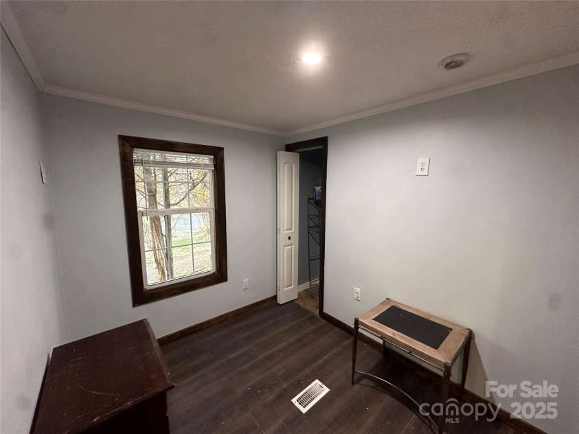 113 Highlander Street, Morganton, NC 28655.  MLS# CAR4220789, YatesRealty ID 3211. 