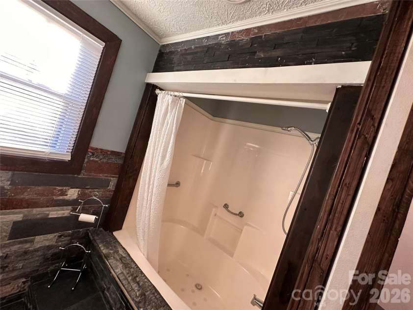 113 Highlander Street, Morganton, NC 28655.  MLS# CAR4220789, YatesRealty ID 3211. Full Custom Tile Work
