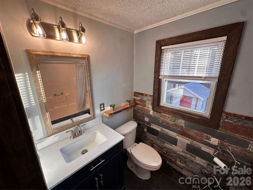 113 Highlander Street, Morganton, NC 28655.  MLS# CAR4220789, YatesRealty ID 3211. Primary Bath Completely Redone w/ Added Window