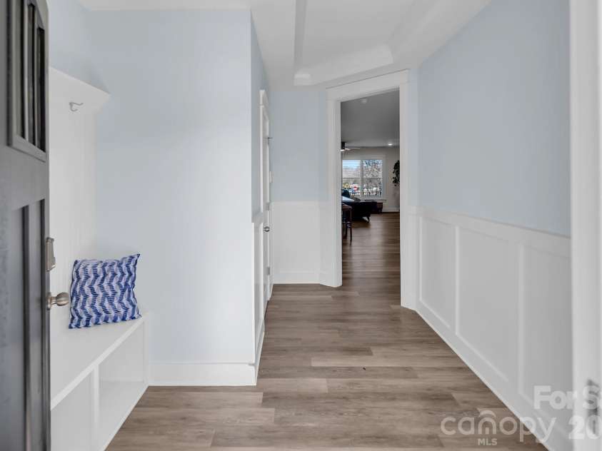 2206 Bexar Trail, Matthews, NC 28105.  MLS# CAR4344718, YatesRealty ID 32110. 