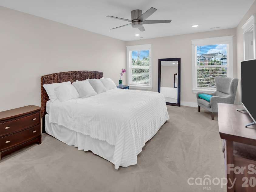 2206 Bexar Trail, Matthews, NC 28105.  MLS# CAR4344718, YatesRealty ID 32110. 