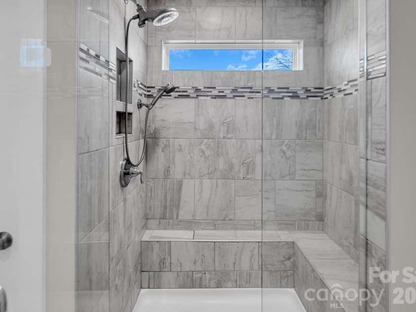 2206 Bexar Trail, Matthews, NC 28105.  MLS# CAR4344718, YatesRealty ID 32110. 