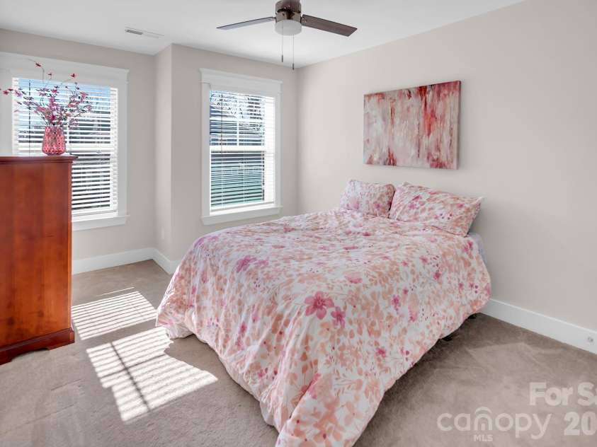 2206 Bexar Trail, Matthews, NC 28105.  MLS# CAR4344718, YatesRealty ID 32110. 