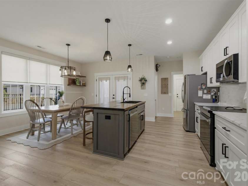 152 Eagles Landing, Morganton, NC 28655.  MLS# CAR4380510, YatesRealty ID 32111. 