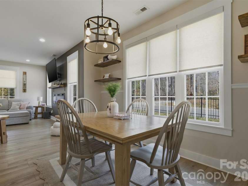 152 Eagles Landing, Morganton, NC 28655.  MLS# CAR4380510, YatesRealty ID 32111. 