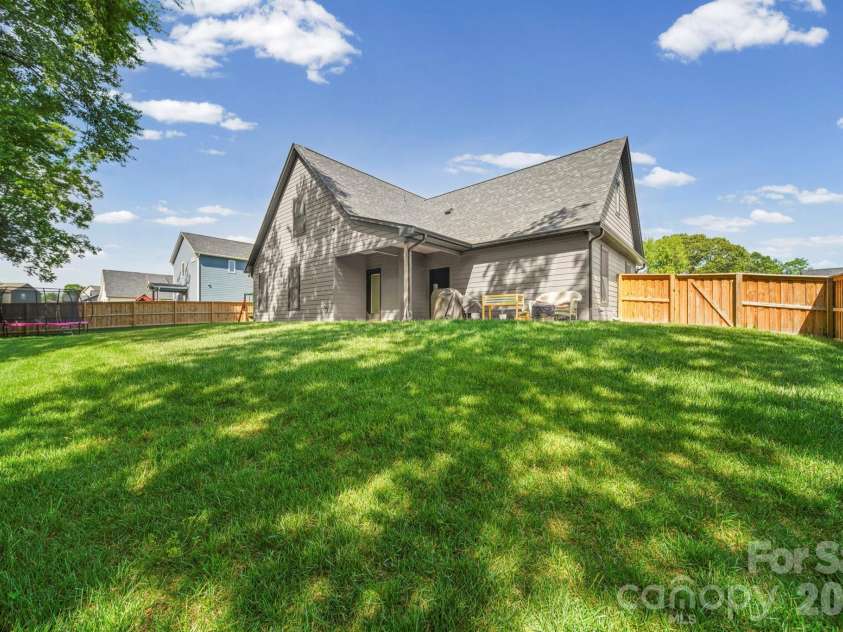 27698 Taylor Lane, Albemarle, NC 28001.  MLS# CAR4382377, YatesRealty ID 32112. 