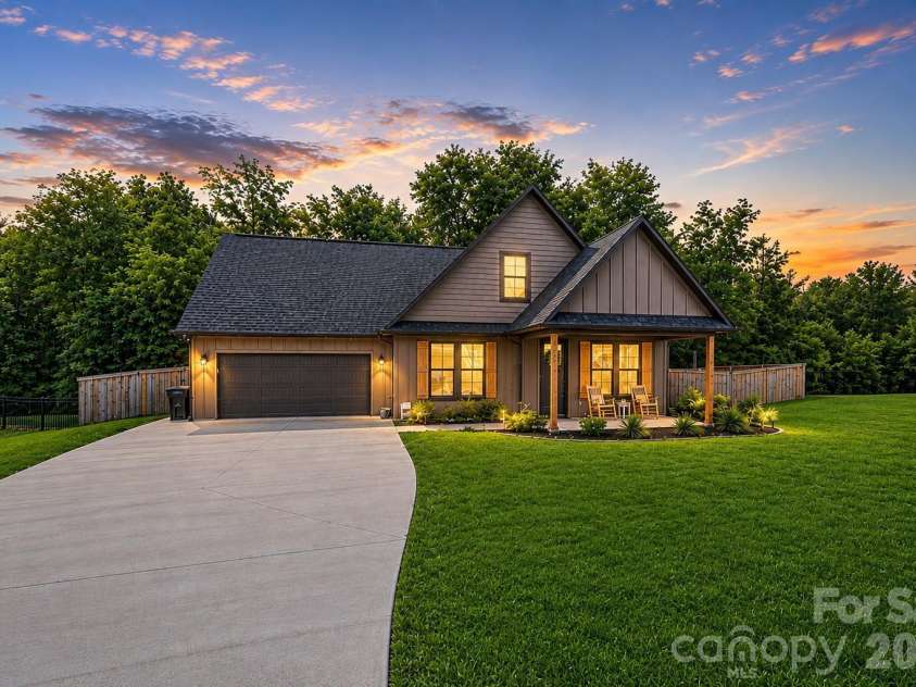 27698 Taylor Lane, Albemarle, NC 28001.  MLS# CAR4382377, YatesRealty ID 32112. 