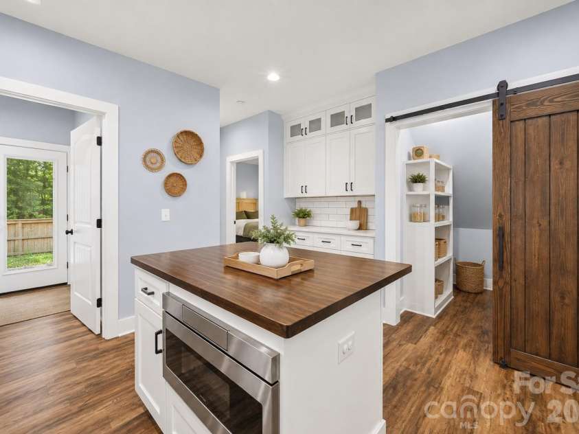 27698 Taylor Lane, Albemarle, NC 28001.  MLS# CAR4382377, YatesRealty ID 32112. 