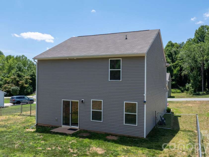 1262 Reid Court, Lenoir, NC 28645.  MLS# CAR4394118, YatesRealty ID 32113. 